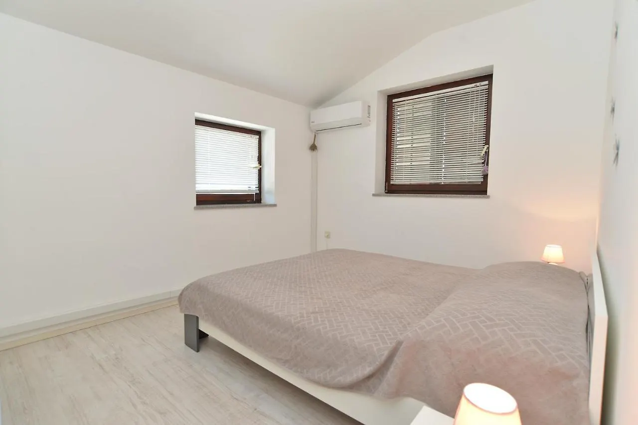 Apartments Stana 242 Fažana Hırvatistan